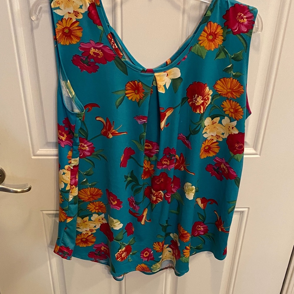 Floral Sleeveless Tank Top - Teal Floral